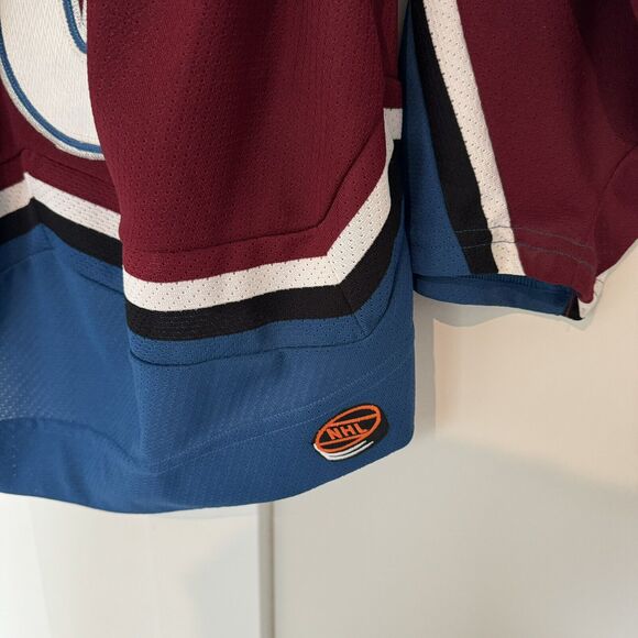 VTG CCM Official Licensed Colorado Avalanche #18 Unexpected NHL Hockey Jersey L - Picture 6 of 8